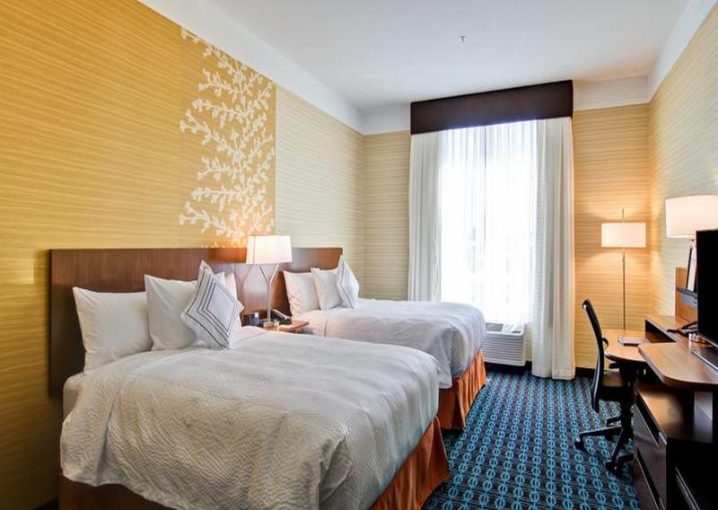 Fairfield Inn & Suites By Marriott Kamloops Ngoại thất bức ảnh