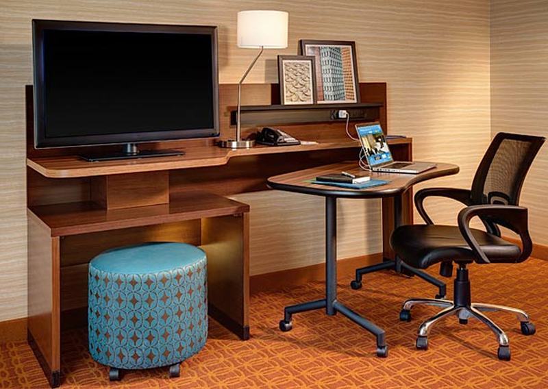 Fairfield Inn & Suites By Marriott Kamloops Ngoại thất bức ảnh