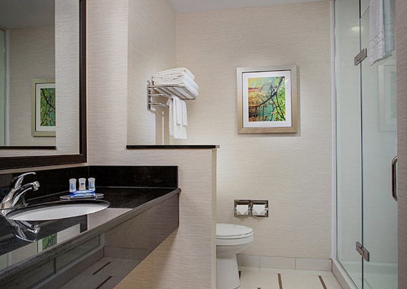 Fairfield Inn & Suites By Marriott Kamloops Ngoại thất bức ảnh