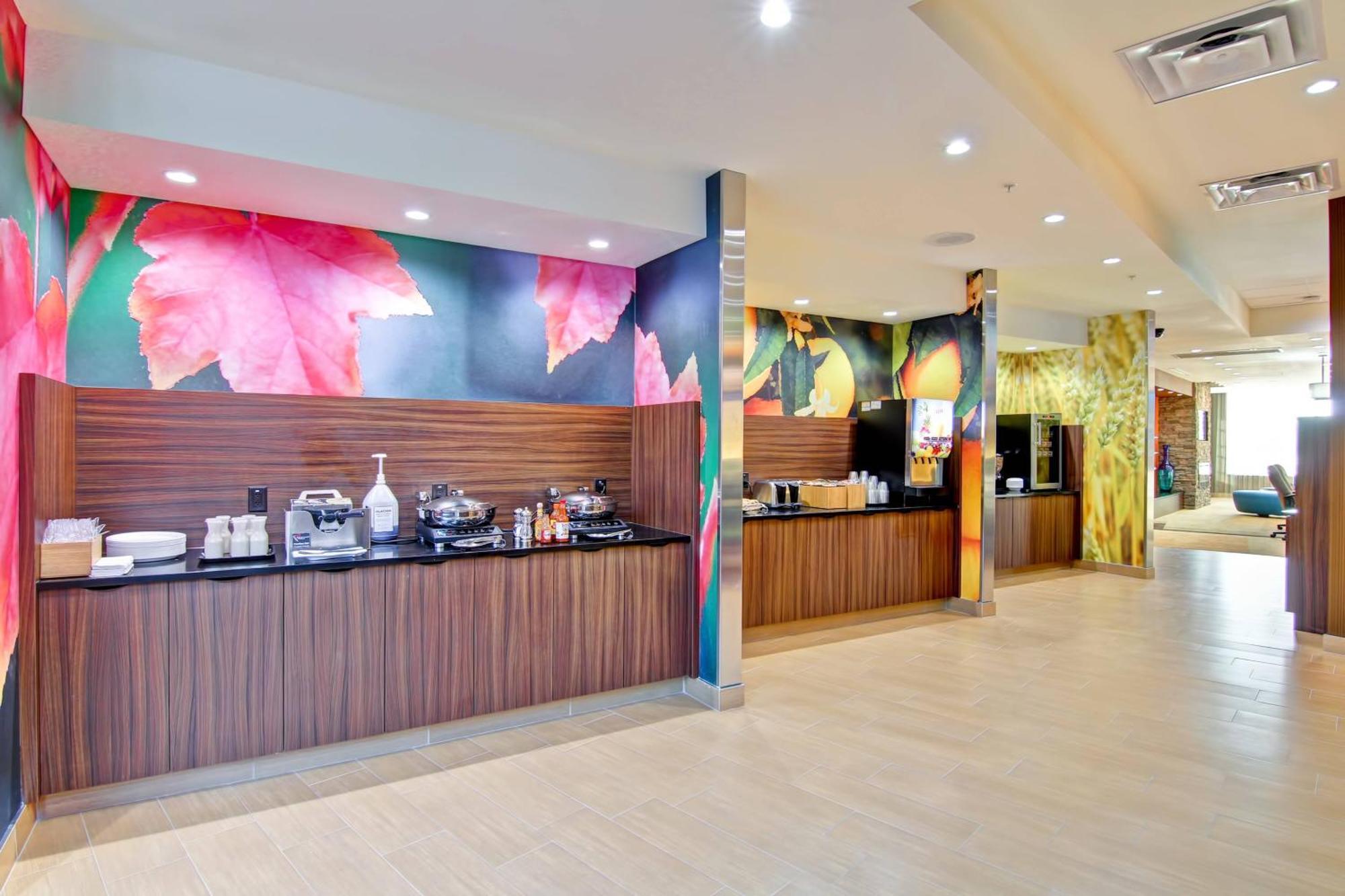 Fairfield Inn & Suites By Marriott Kamloops Ngoại thất bức ảnh